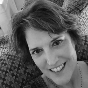 Meet your Posher, Stacy